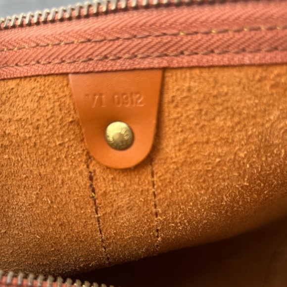 Louis Vuitton LV Boston Bag Keepall 50 Light Brown Epi - Picture 16 of 16